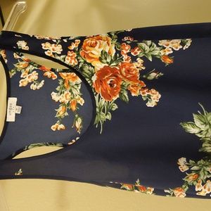 Umgee summer top sz med
